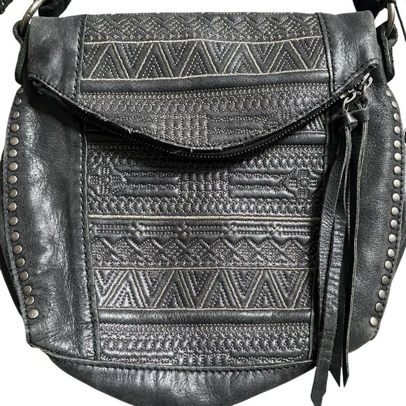 The SAK Crossbody Bag Dark Gray Embroidered Studded Boho Grunge Cowgirl Aztec - Picture 2 of 11